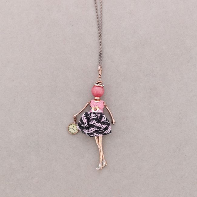 LONG PENDANT NECKLACE DOLL