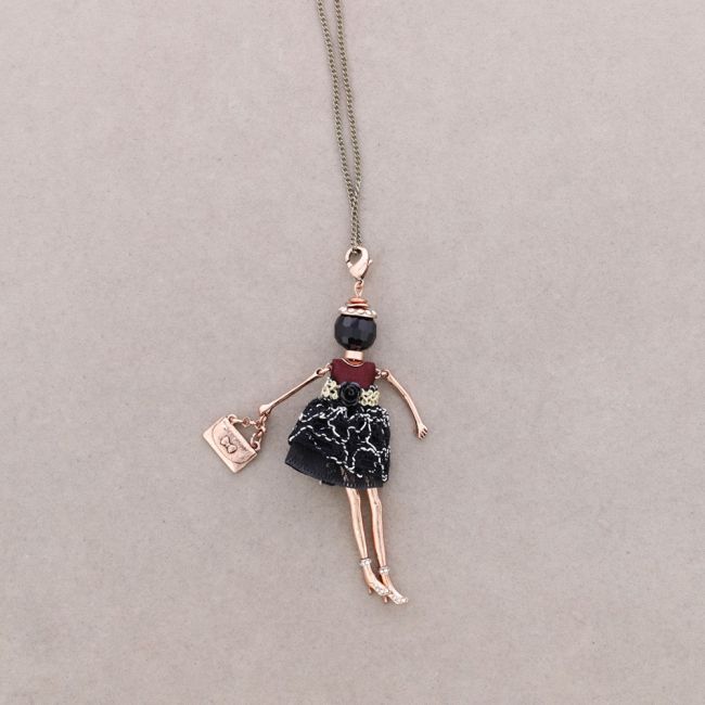 LONG PENDANT NECKLACE DOLL