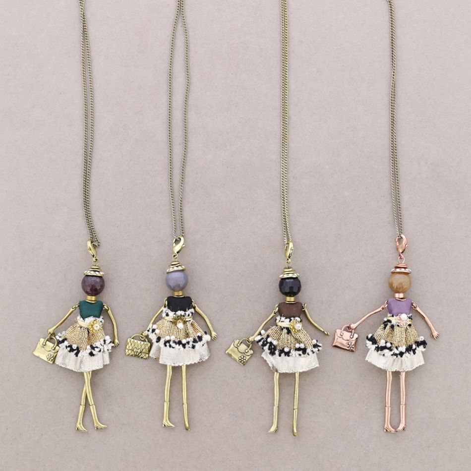 COLLAR LARGO COLG. MUÑECA