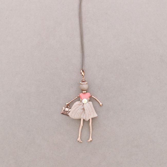 LONG PENDANT NECKLACE DOLL