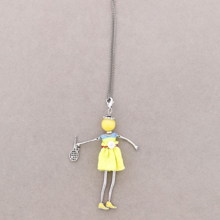 LONG PENDANT NECKLACE DOLL