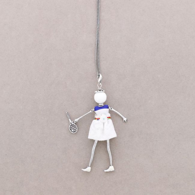LONG PENDANT NECKLACE DOLL