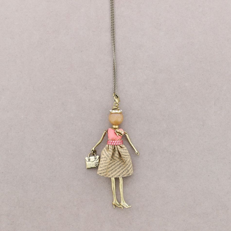 LONG PENDANT NECKLACE DOLL