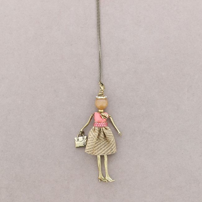 LONG PENDANT NECKLACE DOLL