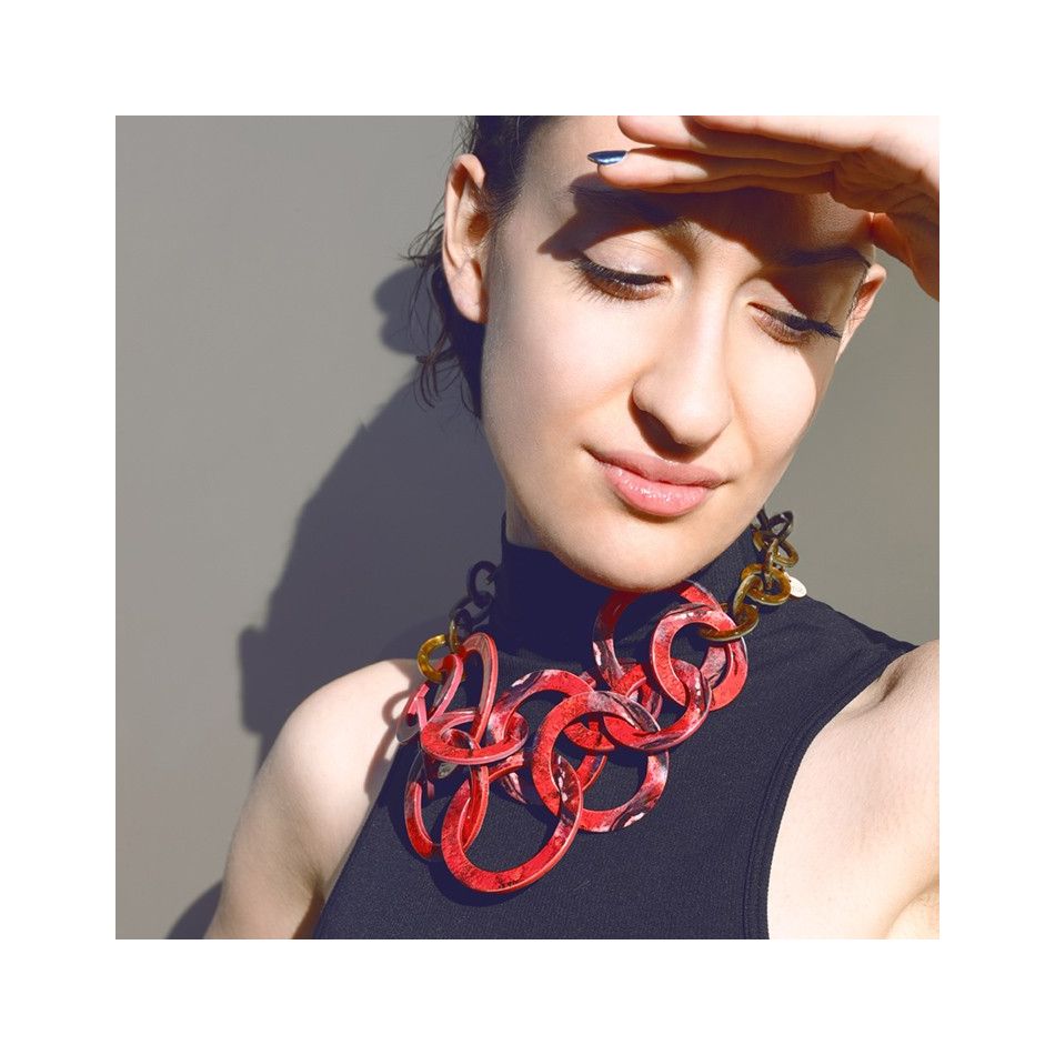 RESIN LINKS NECKLACE DRAWING