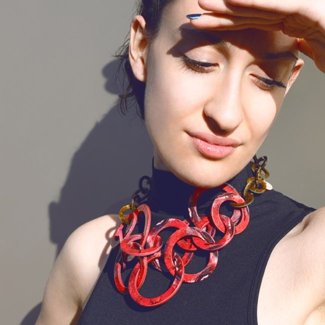 RESIN LINKS NECKLACE DRAWING