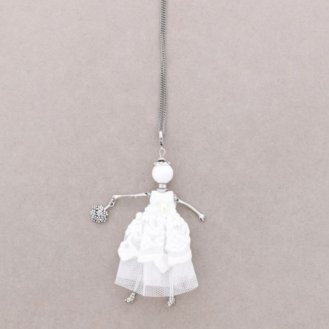 LONG PENDANT NECKLACE DOLL