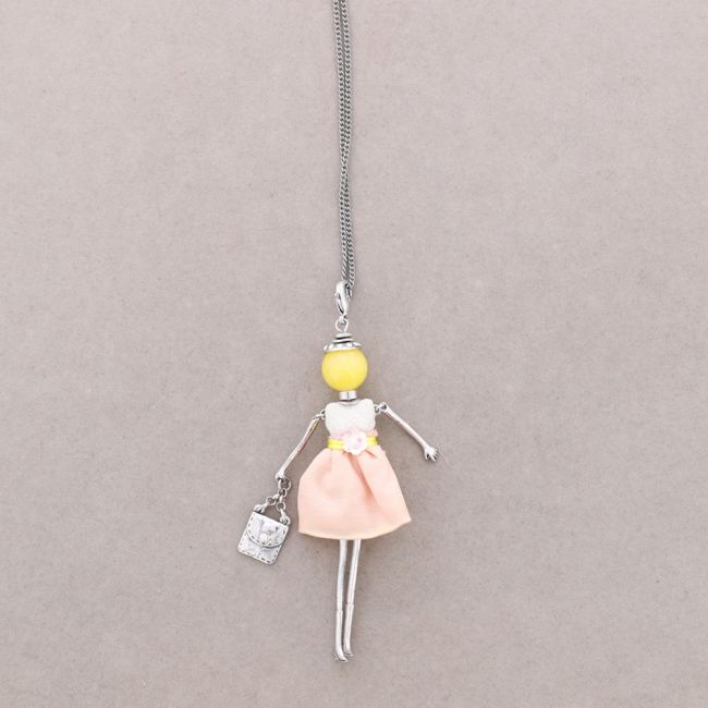 LONG PENDANT NECKLACE DOLL