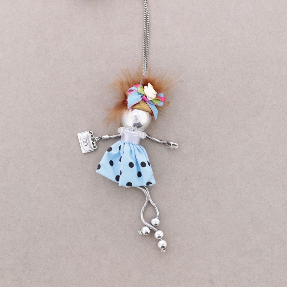 LONG PENDANT NECKLACE lady queen