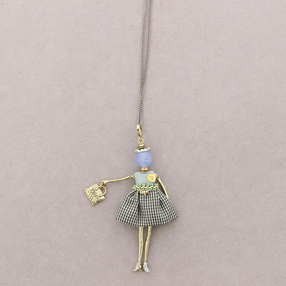 LONG PENDANT NECKLACE DOLL
