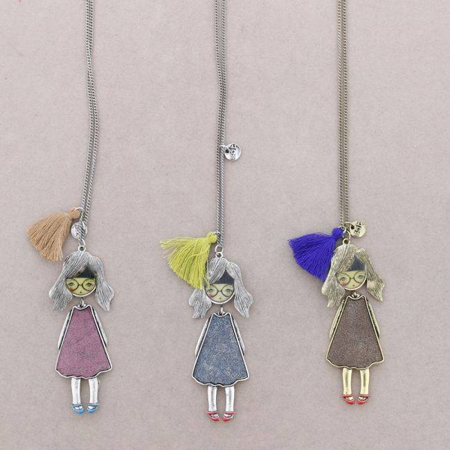 COLLAR LARGO COLGANTE MUÑECA
