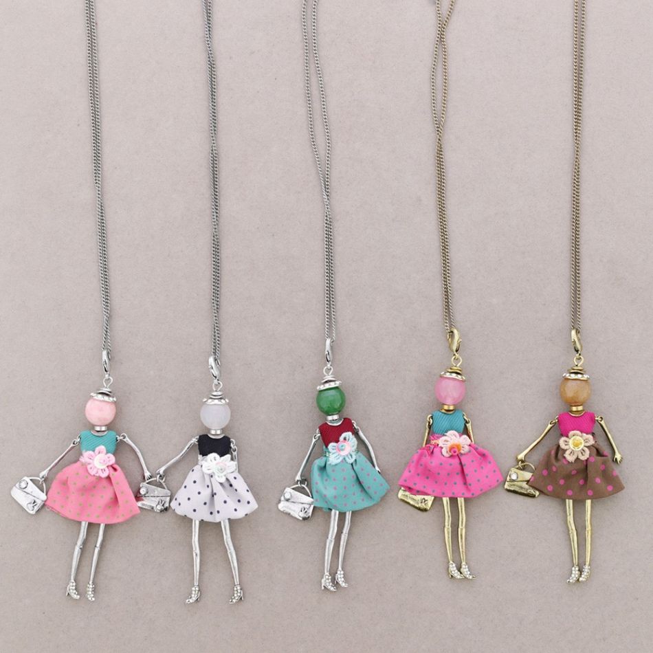 COLLAR LARGO COLG. MUÑECA