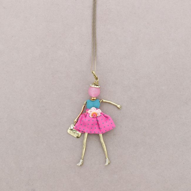 LONG PENDANT NECKLACE DOLL