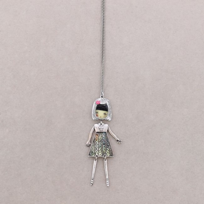 LONG PENDANT NECKLACE DANCER