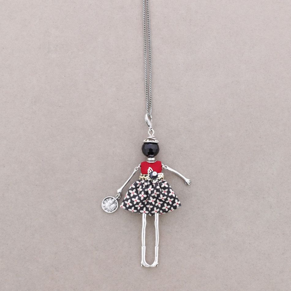 LONG PENDANT NECKLACE DOLL