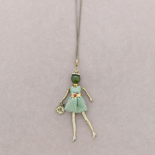 LONG PENDANT NECKLACE DOLL