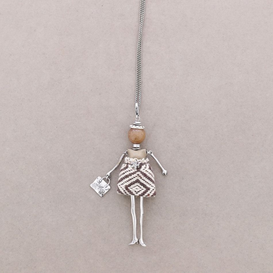 LONG PENDANT NECKLACE DOLL