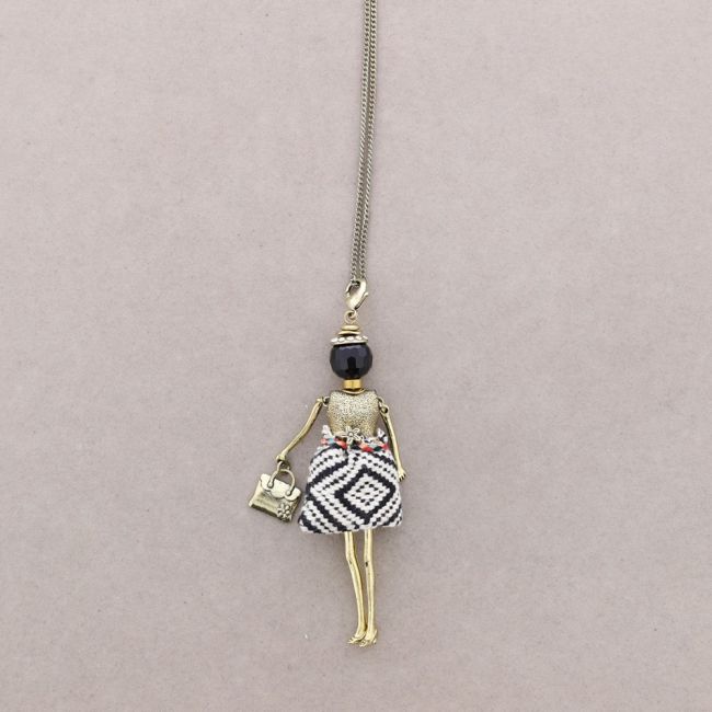 LONG PENDANT NECKLACE DOLL