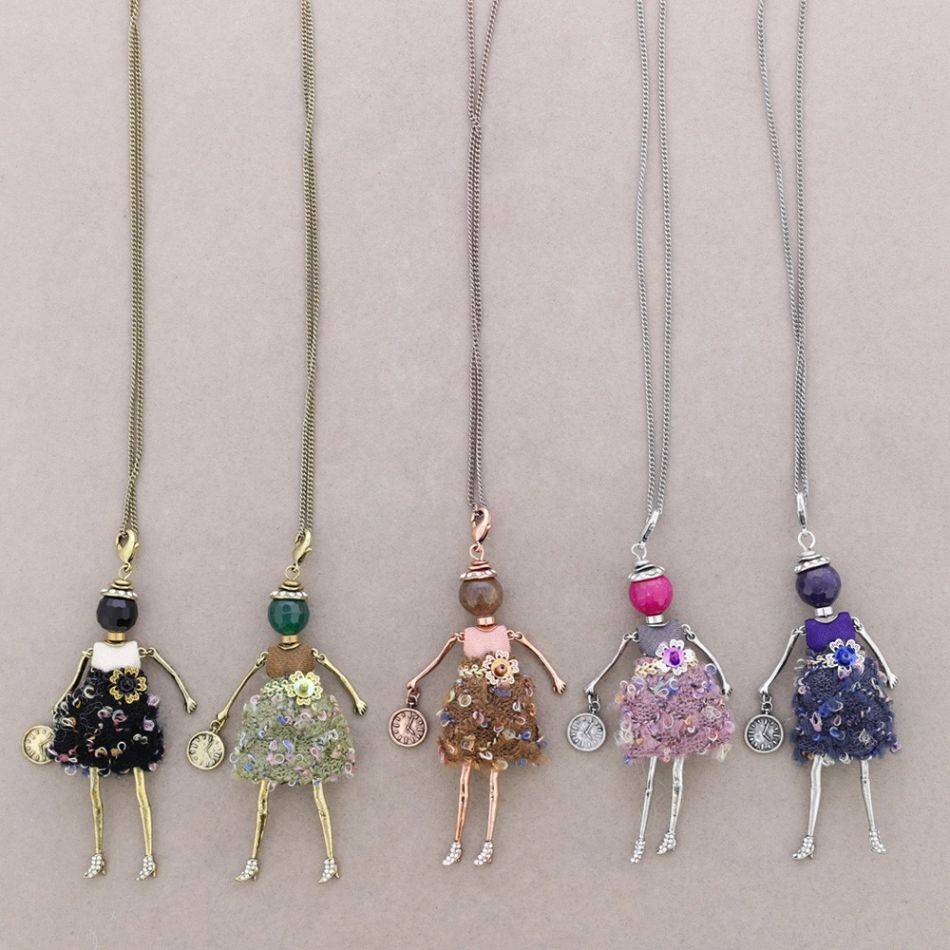 COLLAR LARGO COLG. MUÑECA