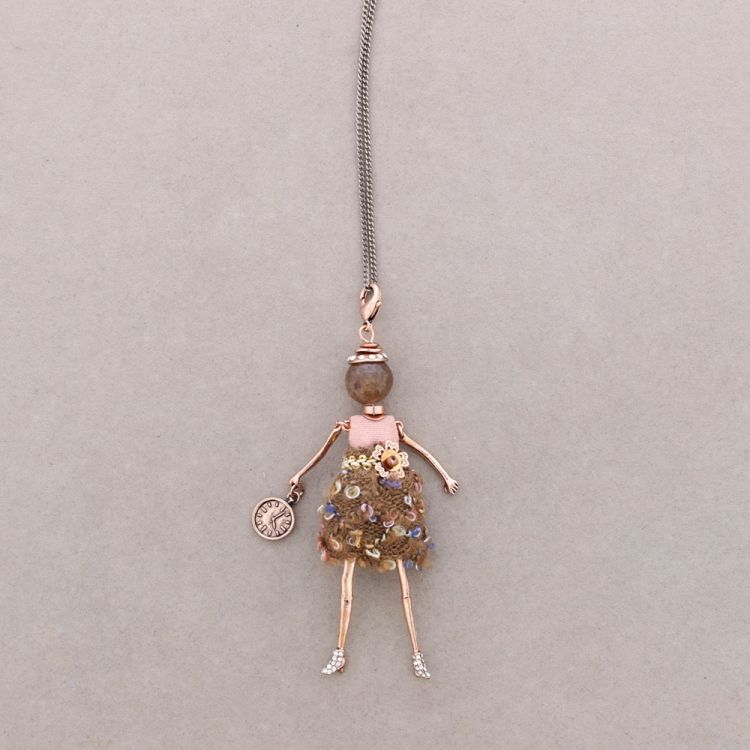 LONG PENDANT NECKLACE DOLL