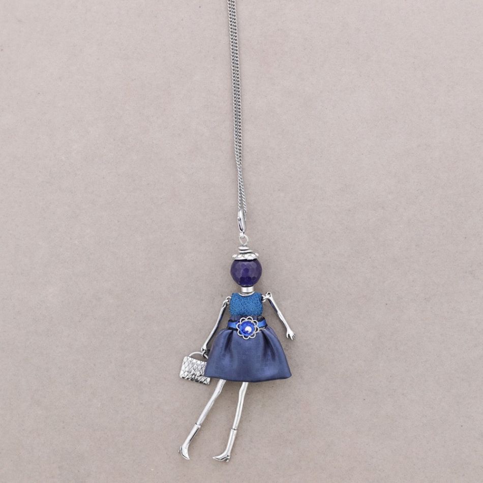 LONG PENDANT NECKLACE DOLL