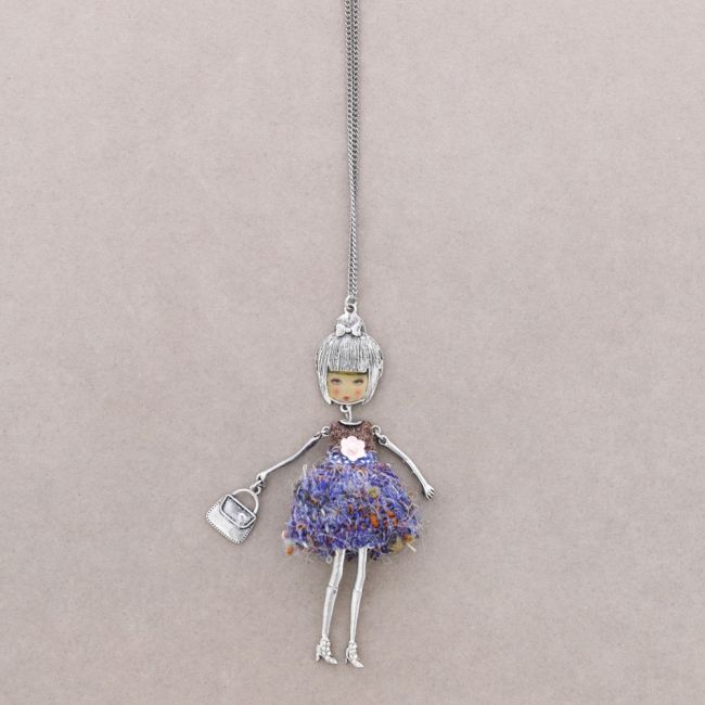 LONG PENDANT NECKLACE DOLL