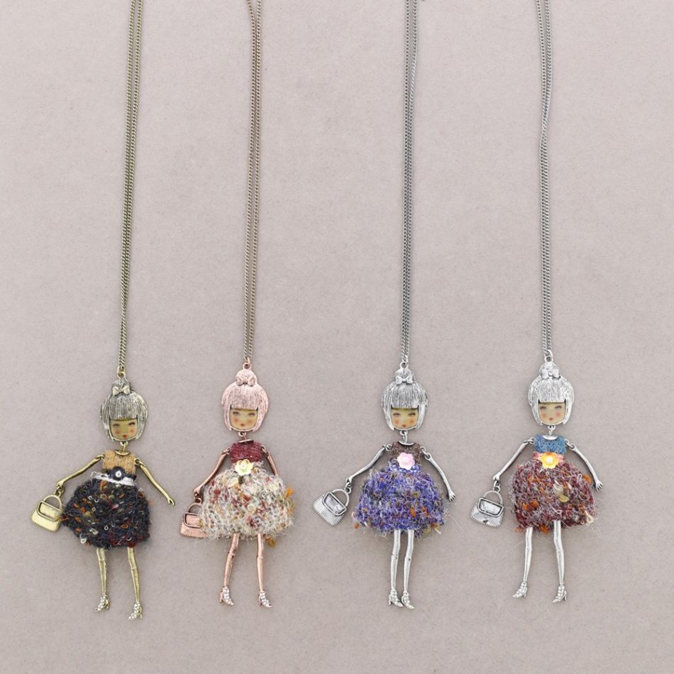 COLLAR LARGO COLG. MUÑECA
