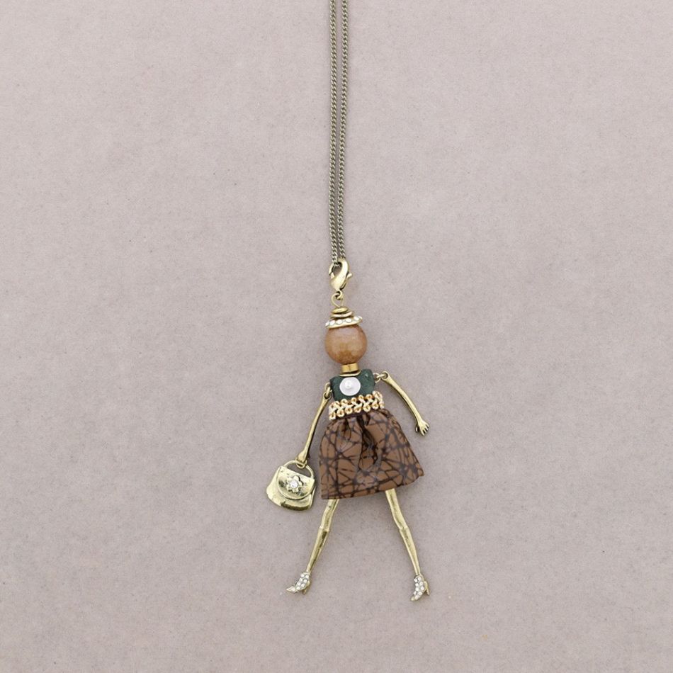 LONG PENDANT NECKLACE DOLL