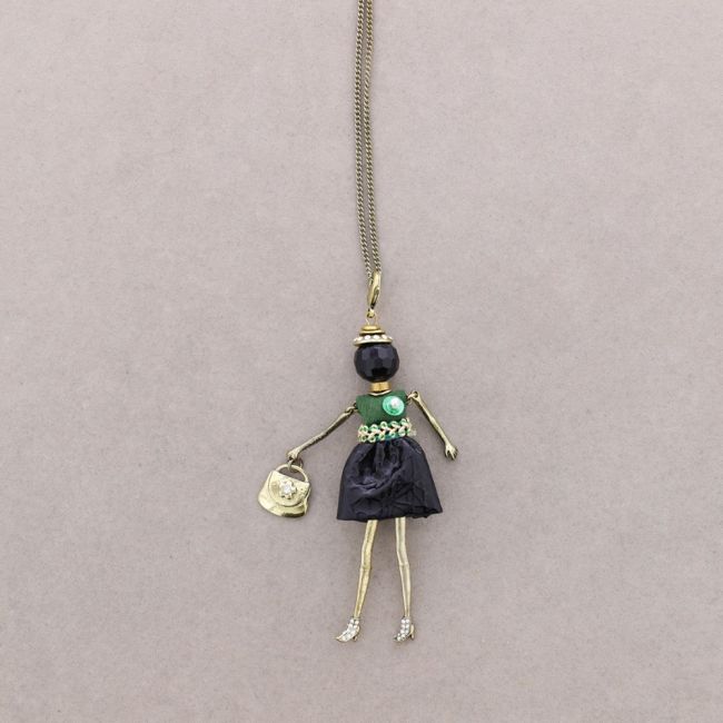 LONG PENDANT NECKLACE DOLL