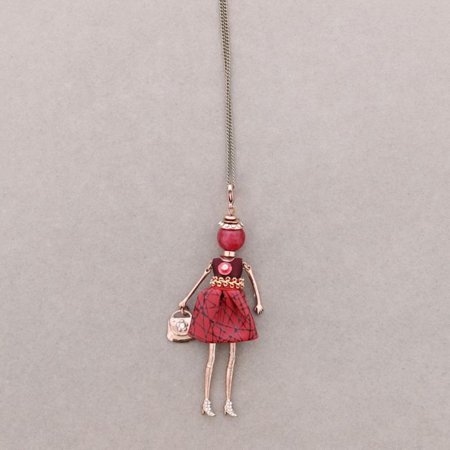 LONG PENDANT NECKLACE DOLL