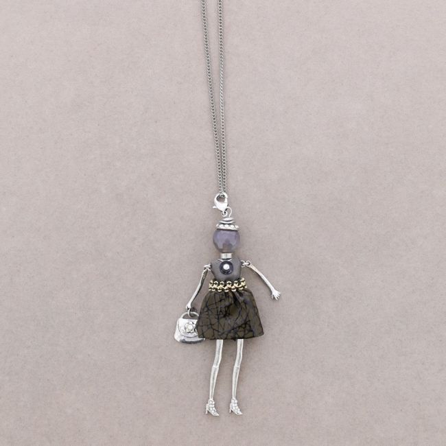 LONG PENDANT NECKLACE DOLL