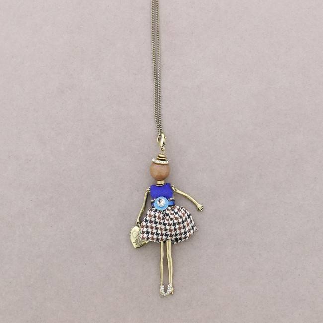LONG PENDANT NECKLACE DOLL