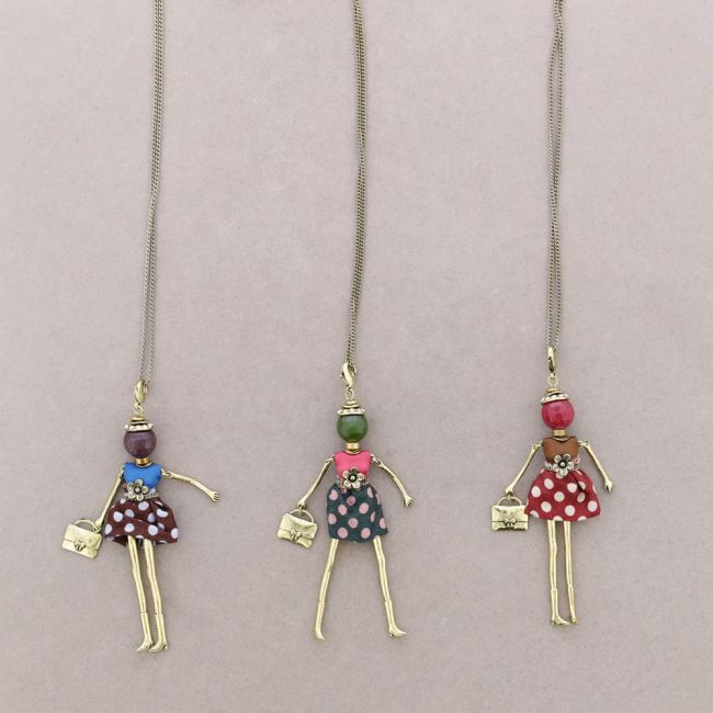 LONG PENDANT NECKLACE DOLL