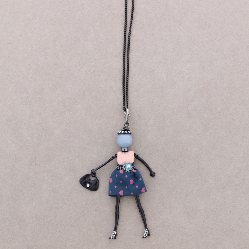 LONG PENDANT NECKLACE DOLL