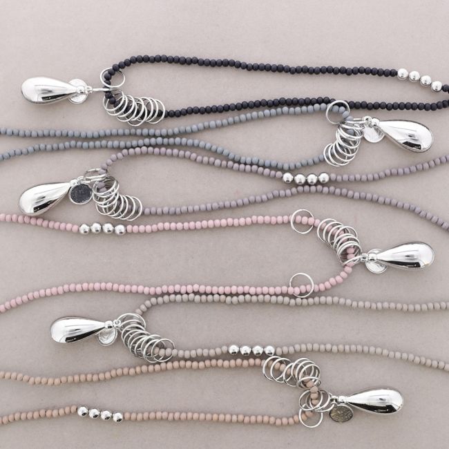COLLAR LARGO CUENTAS MADERA COLG.METAL
