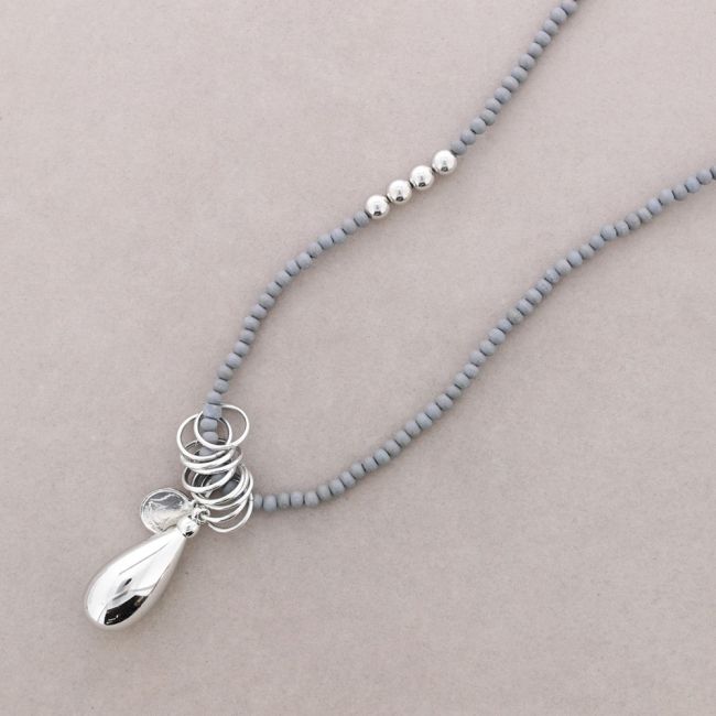 LONG NECKLACE WITH WOODEN BEADS NECKLACE METAL