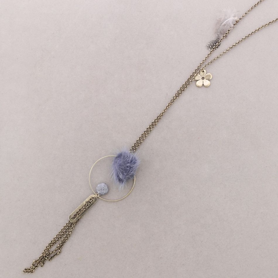 LONG NECKLACE WITH STONE PENDANT