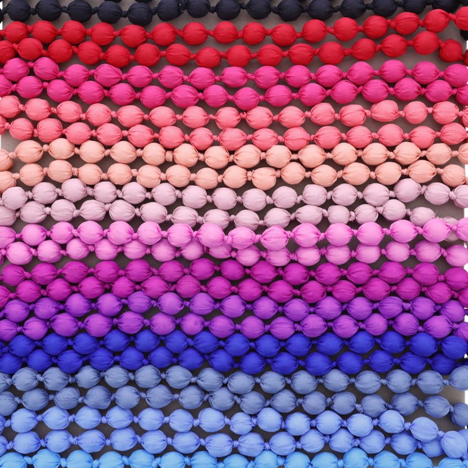 COLLAR LARGO BOLAS FORRADAS TELA 120CM