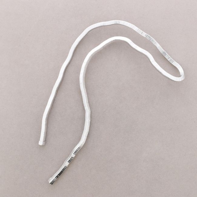 COLLAR ABIERTO FLEXIBLE CUADRADO METAL
