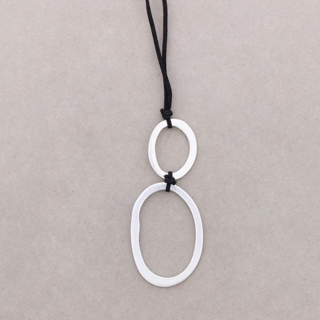 COLLAR LARGO COLGANTE DOBLE ARO IRREGULAR
