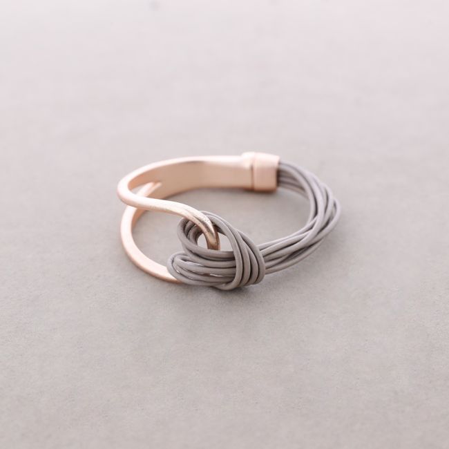 PULSERA SEMIRIGIDA CUERO METAL