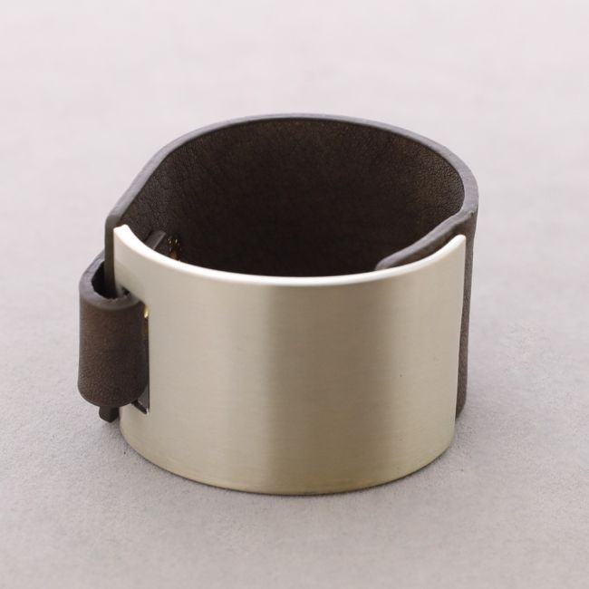 PULSERA CUERO METAL