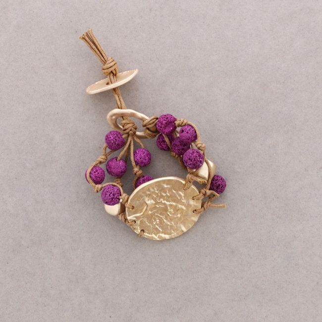 PULSERA CUENTAS LAVAS TRENZADAS MEDALLA METAL