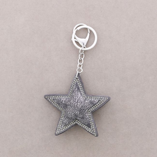 Star keychain covered with crystals