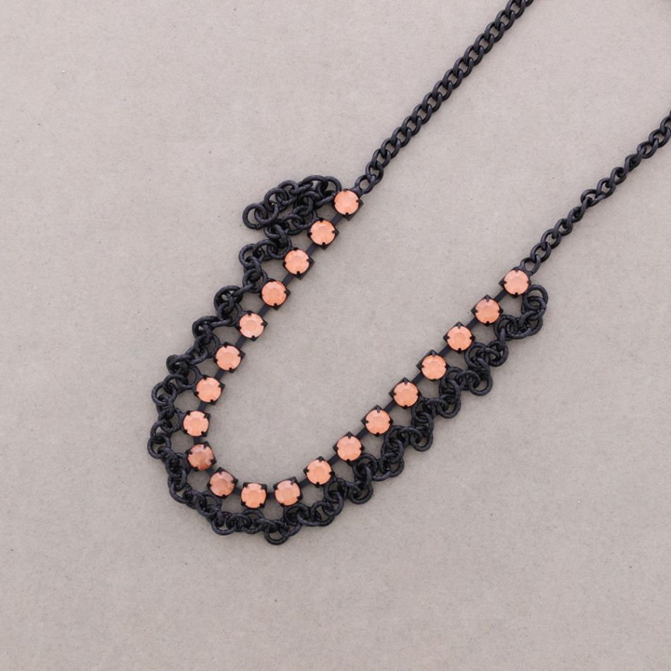CHAIN ??CHOKER WITH INCRUSTED CRYSTALS