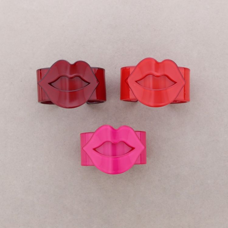 RIGID RESIN BRACELET 2