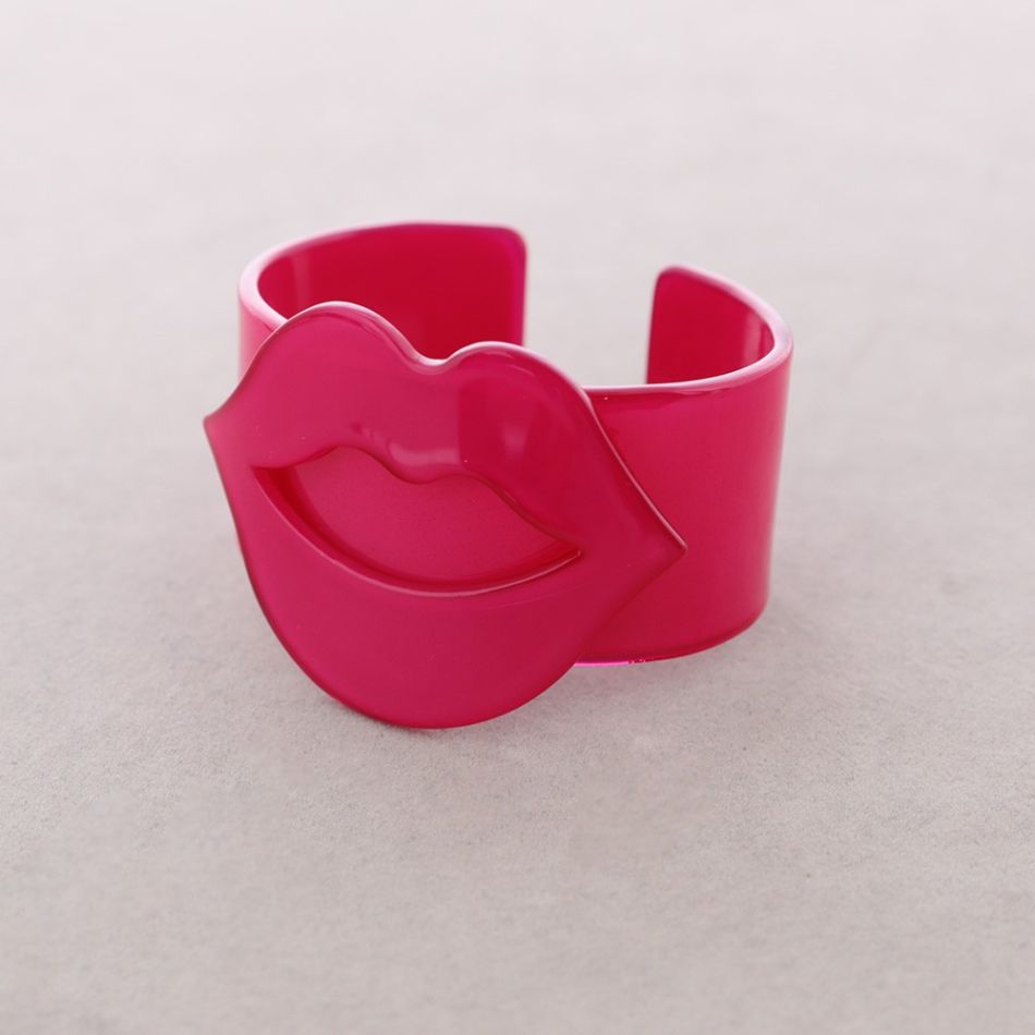 RIGID RESIN BRACELET