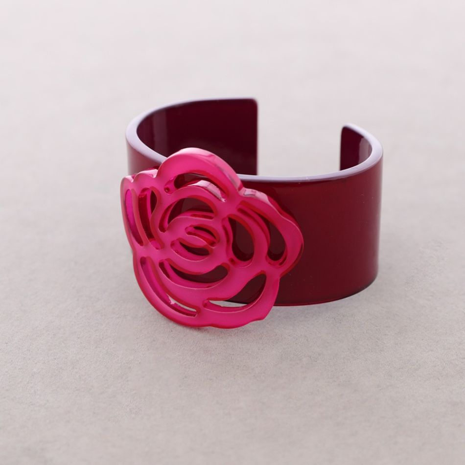 RIGID RESIN BRACELET