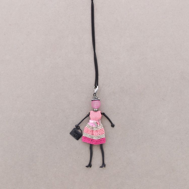 LONG PENDANT NECKLACE DOLL 2