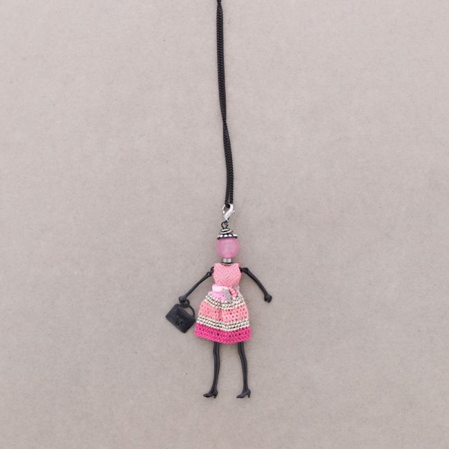 LONG PENDANT NECKLACE DOLL